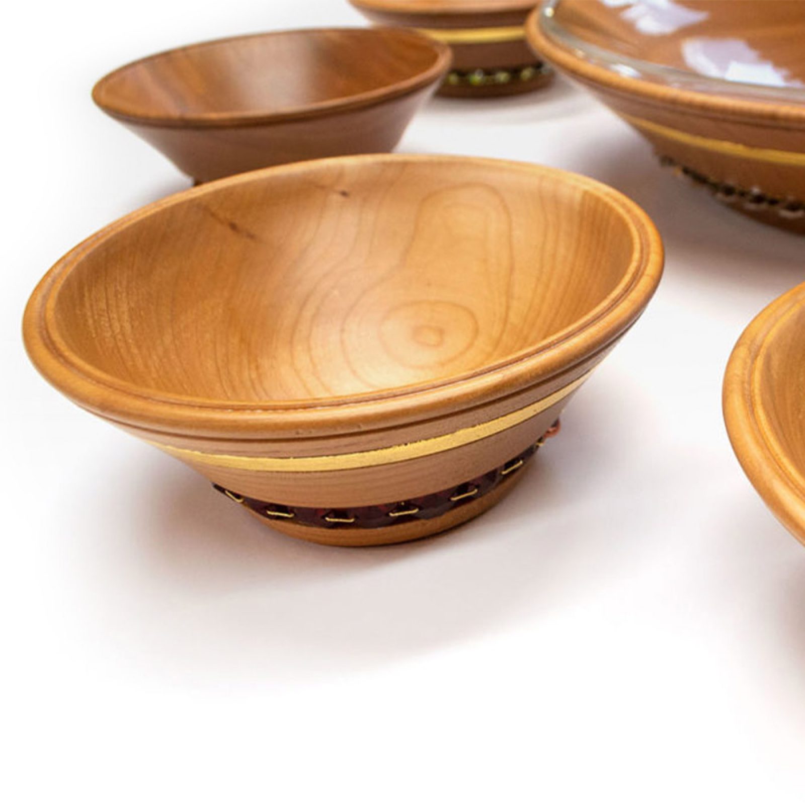 Kasida Oase - Hand crafted from cherry wood | Natalis Luxus
